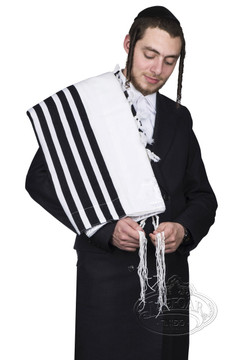 Tallis Wool Hamefoar - Ultra Light Tallis Wool Hamefoar - Ultra Light