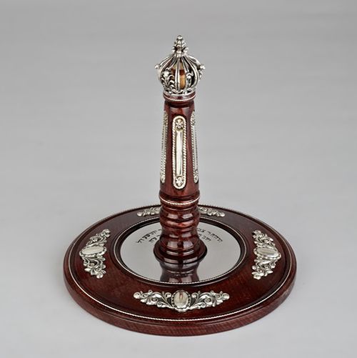 Mefoar Torah rollers