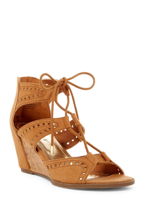 Madden Girl Rally Women Wedge Sandal , Tan (15397720-P)