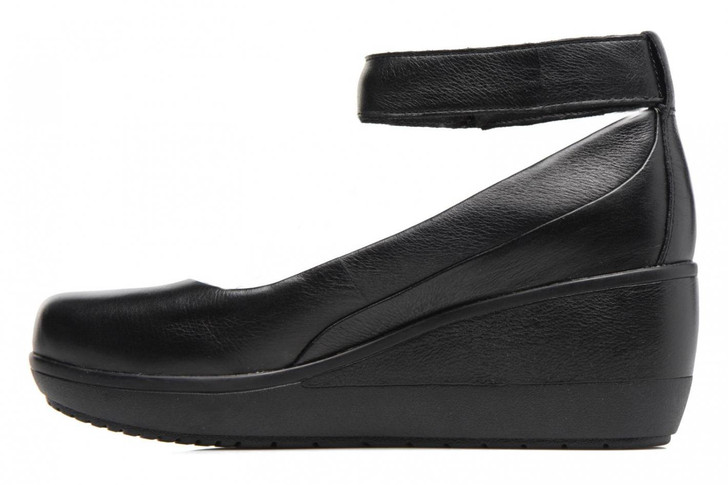 Clarks Wynnmere Fox Women Wedge, Black 6M(10992013-P)