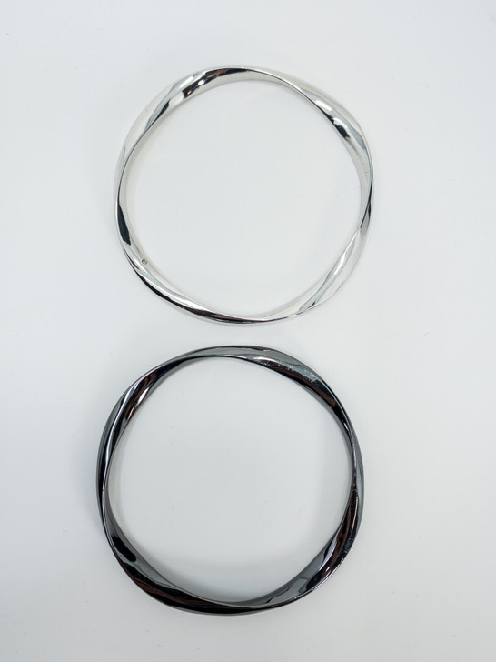 International Concepts Women Silver Tone Duo Bangle Bracelet (14898695-P)