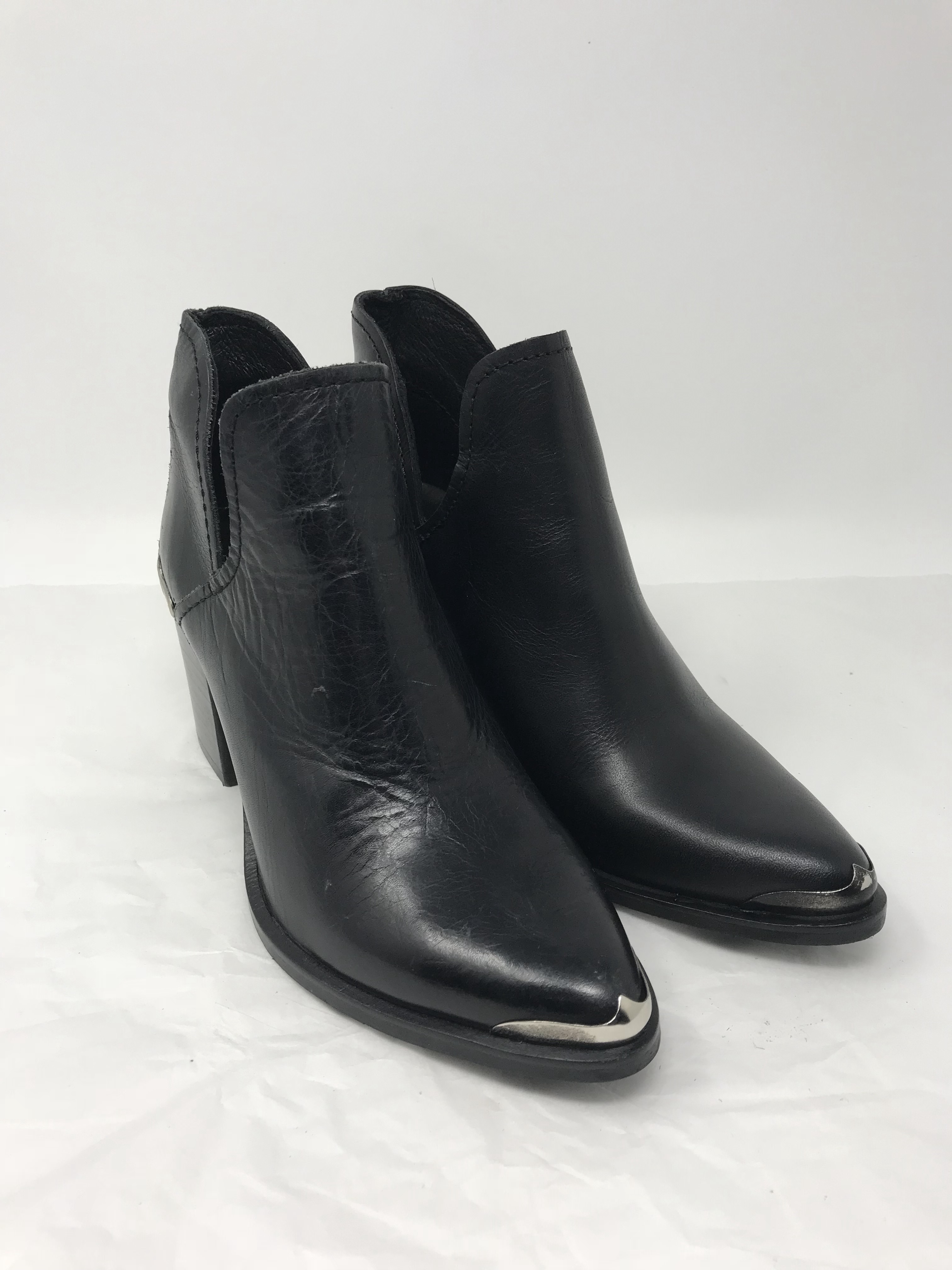 steve madden partial bootie