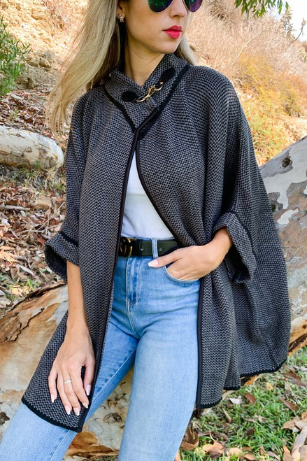Two toned color mixed poncho cardigan with clip holder button, black and grey color.