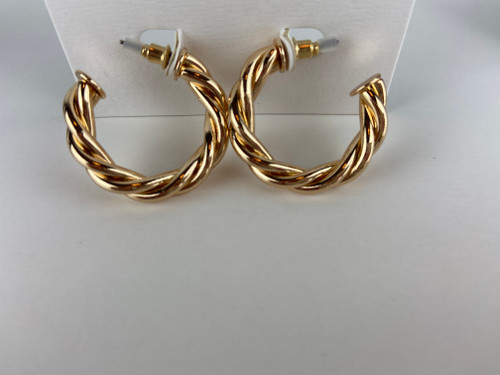 Gold Plated earring bold twisted style