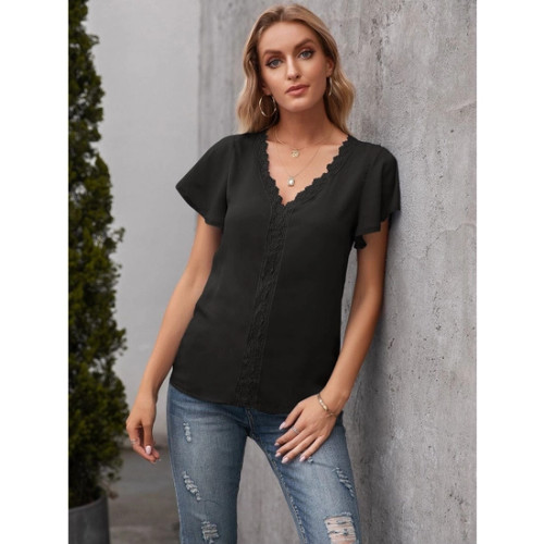 Lace trim solid color blouse in black