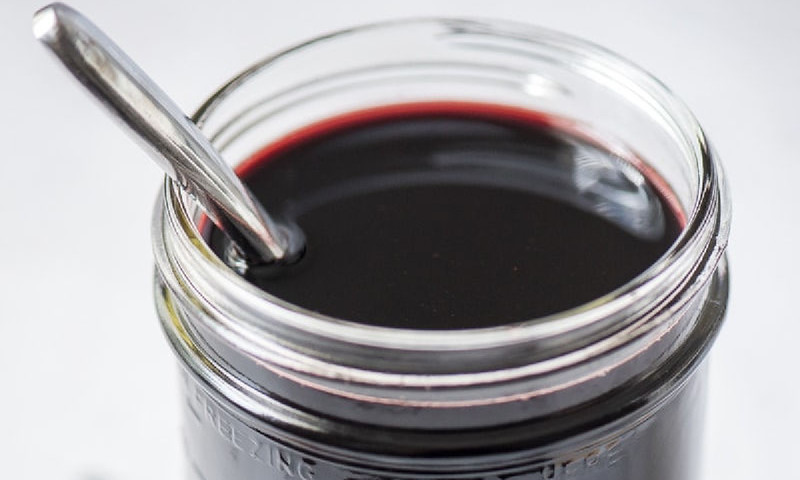 Easy DIY Elderberry Syrup Recipe