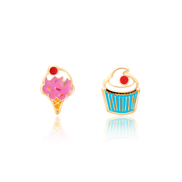 ◆Girlscrew◆チェリー オン トップ ピアス 送料込 ◇Girlscrew◇チェリー オン トップ ピアス 送料込 (Girlscrew