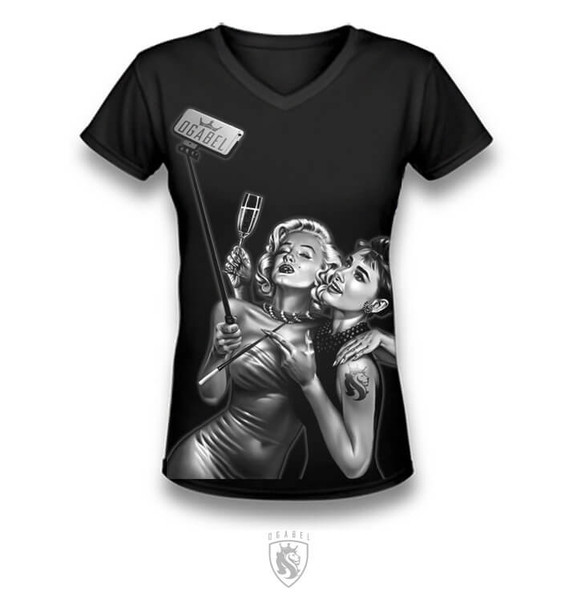 Marilyn and Audrey On A V-Neck Tee