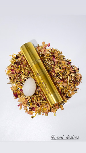 Clear Quartz Yoni Egg-GIA Certified