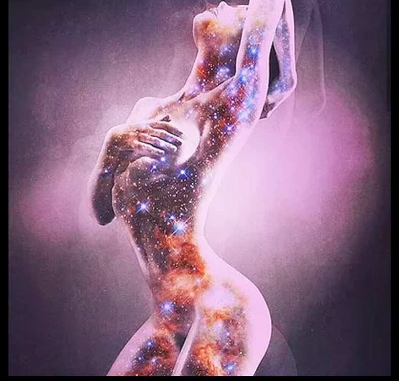 The Intimate Benefits of Crystals The Intimate Benefits of Crystals