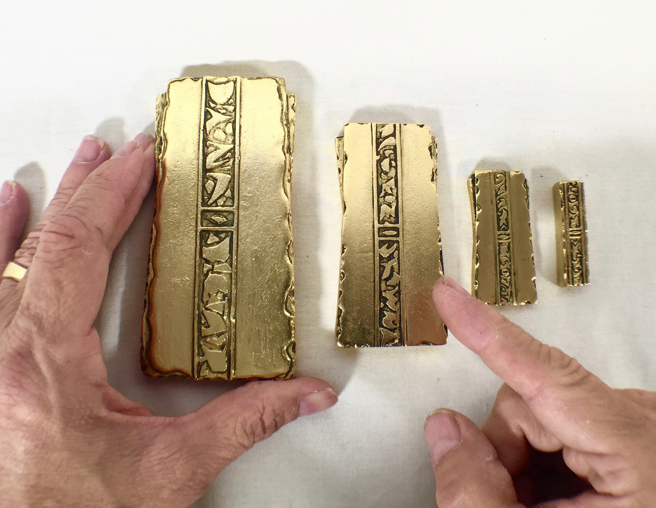 gold pressed latinum