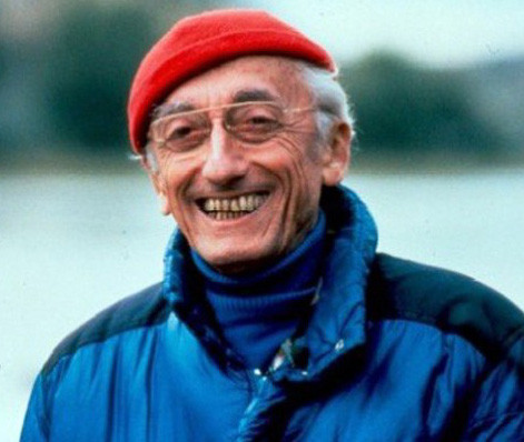 Jacques Cousteau Explorer Signature on Card PSA/DNA Authenticated