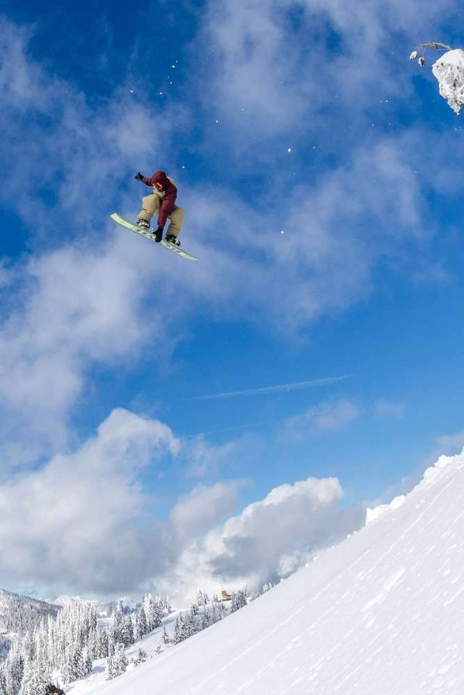 686 Gore-Tex Core Mens Jacket 2025 | Corbetts Ski + Snowboard