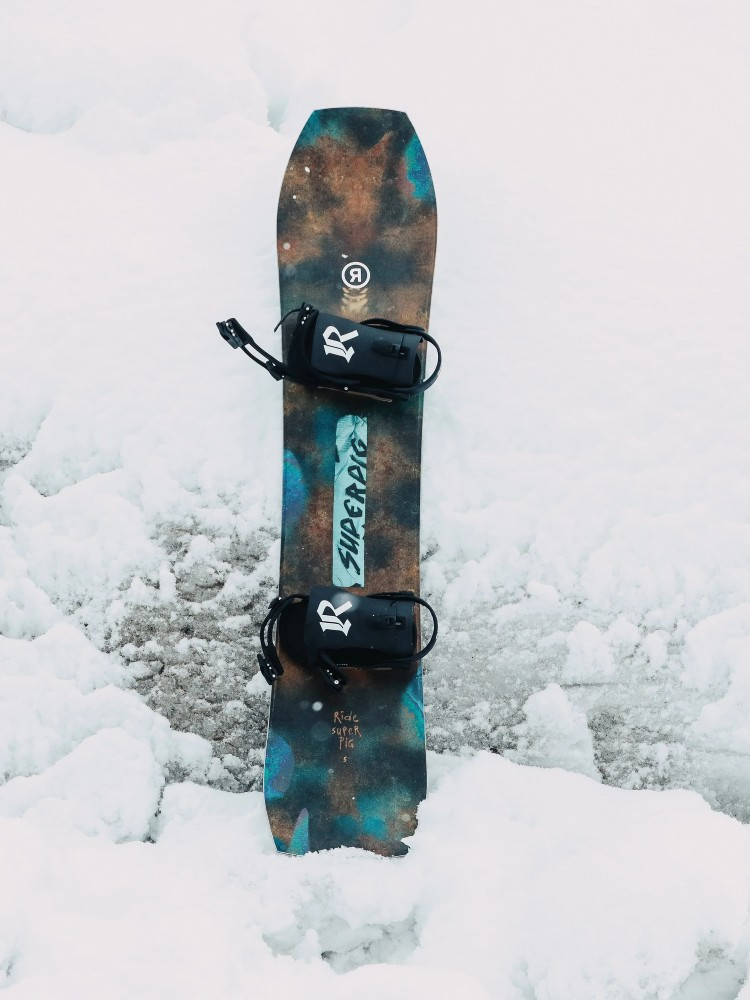 Ride Superpig Snowboard 2026 | Corbetts Ski + Snowboard