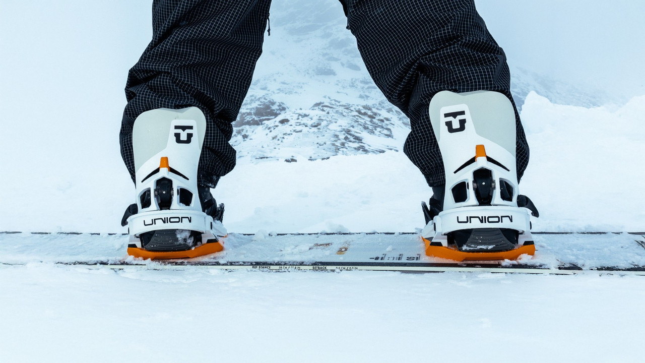 Union Atlas Step On Mens Snowboard Bindings 2026 | Corbetts Ski +