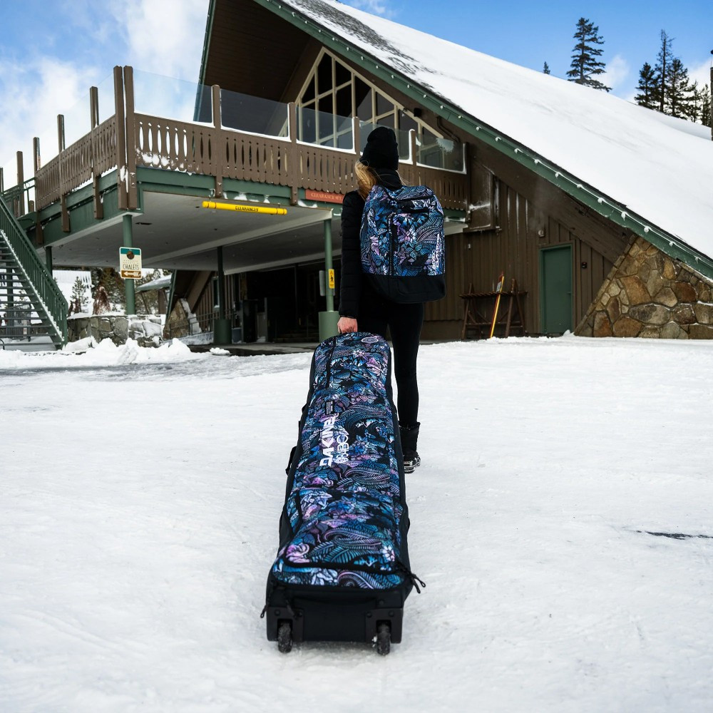 Dakine Low Roller Snowboard Bag 2026 | Corbetts Ski + Snowboard