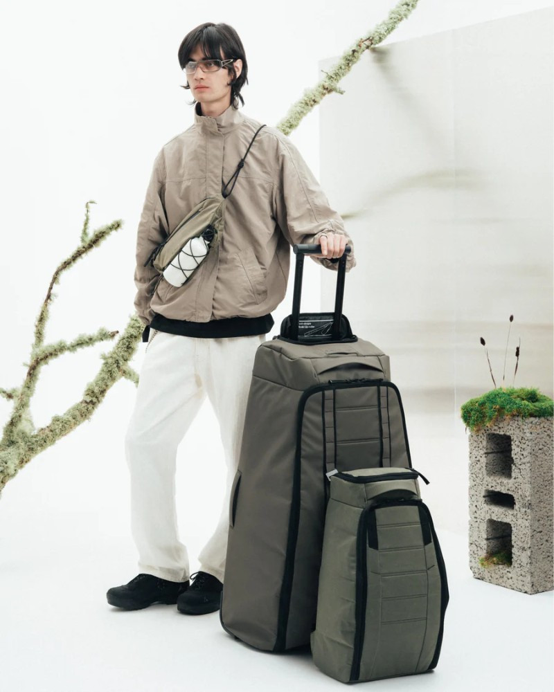 Db Hugger Roller Bag 90L 2026 | Corbetts Ski + Snowboard