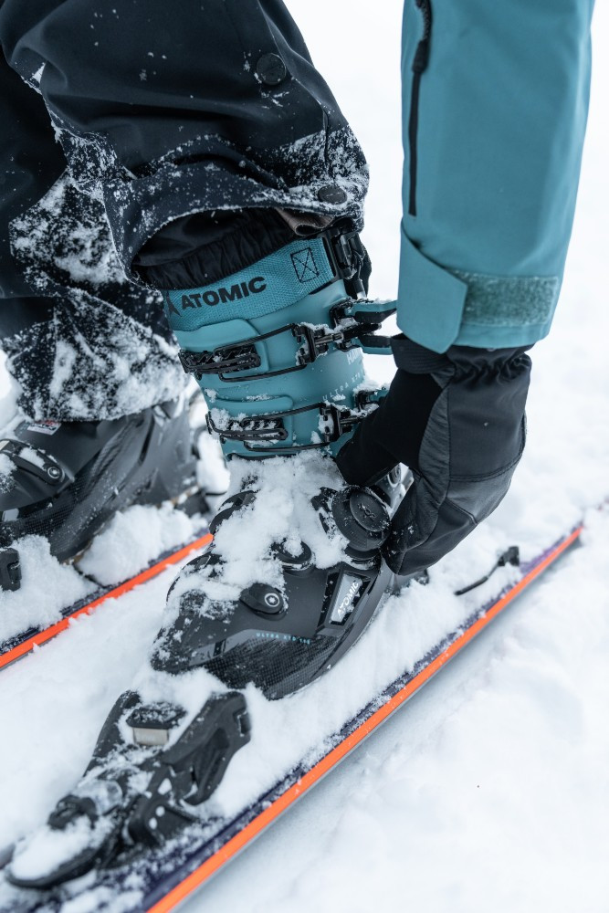 Atomic Shift 13 MNC Ski Bindings 2024 | Corbetts Ski + Snowboard