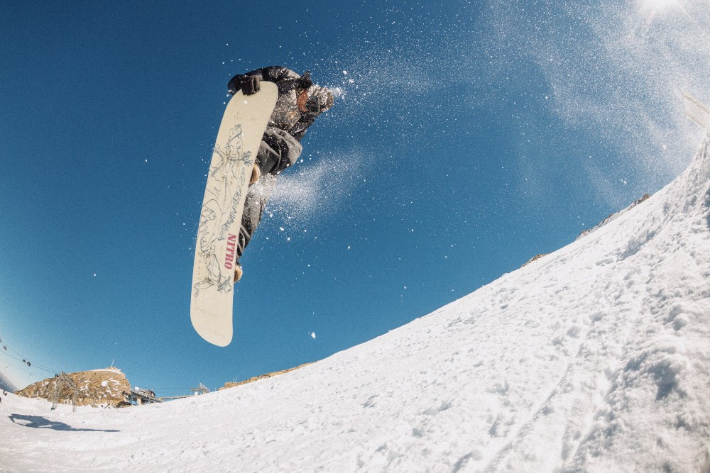 Nitro T1 Snowboard 2027 | Corbetts Ski + Snowboard