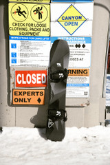 Ride Moderator Snowboard 2027