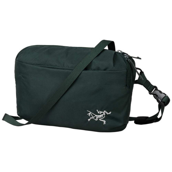 Arc'teryx Axios 20 Tote 2027 | Corbetts Ski + Snowboard