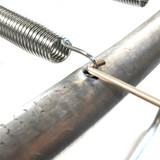 Spring pulling tool