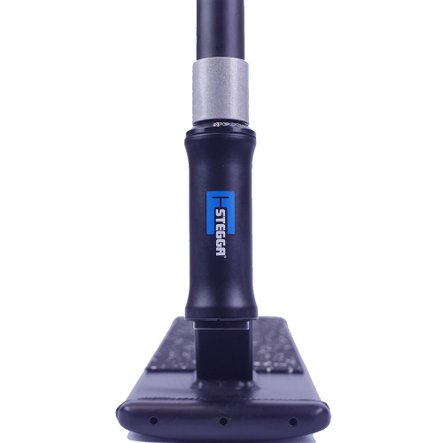 Stegga trampoline scooter front view Stegga trampoline scooter front view