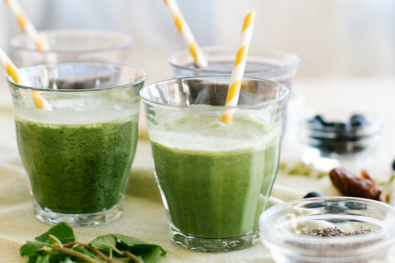 Apple Pineapple Barley Grass Juice