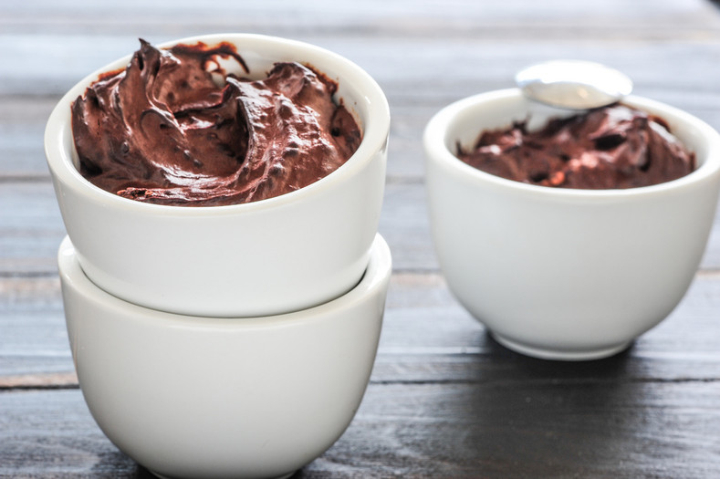 The Perfect Raw Chocolate Mousse to Make for Mom!