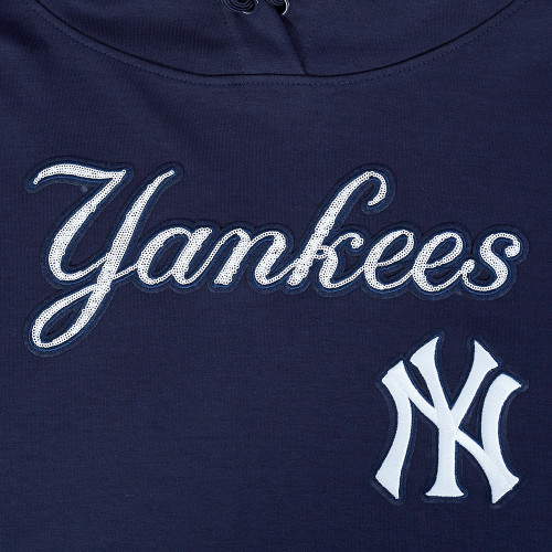 NY Yankees Ladies Gameday Cropped Pullover Hoodie - closeup