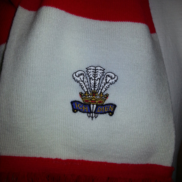 Wales Rugby Vintage style scarf close up