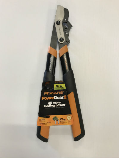 Fiskars PowerGear2 18-Inch Bypass Lopper L5518 - Frostproof