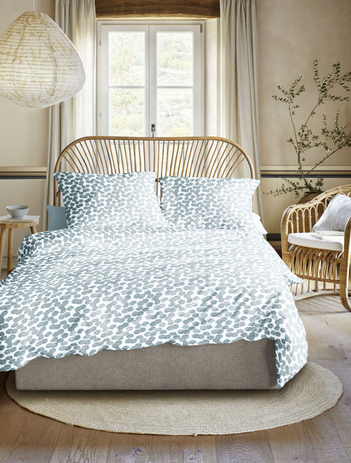 Blue Blossom Seersucker Duvet Cover Set *floral seersucker*