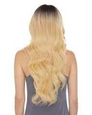 Human Hair Blend Wigs vs. Human Hair: Which Is Better?