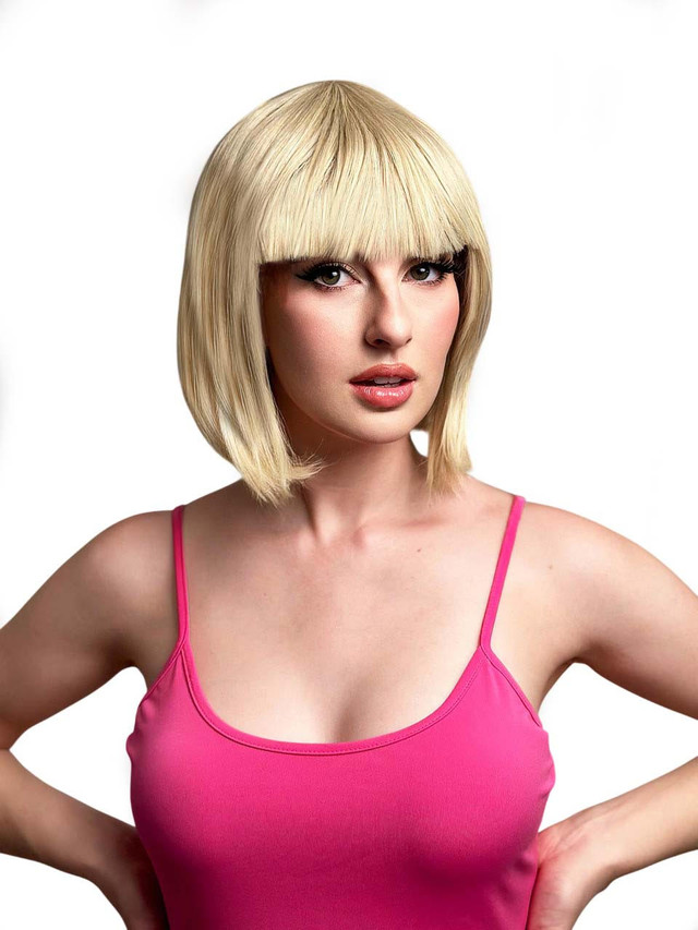 DELUXE Ally (Blonde 24T613) Premium Fashion Wig / 1920's Flapper Bob - Heat Resistant
