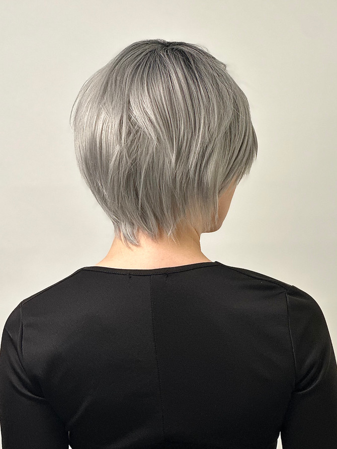 LOLA - DELUXE Silver Grey Ombre Pixie Fashion Wig - by Allaura