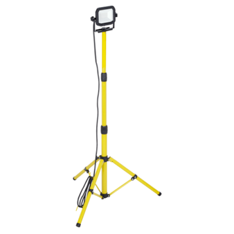 Luceco 110V Single Head 22W Tripod Work Light - 660 x 175 x 175mm (1800lm) (LSLSTW181V-01)