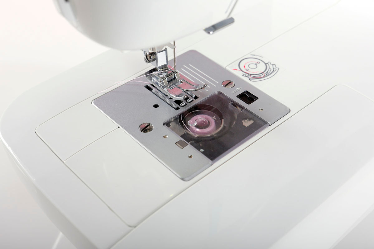 JUKI HZL-353ZR-C Compact Simple Sewing Machine