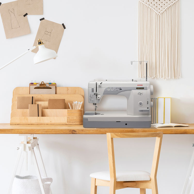 【本日16時まで】JANOME MD600　 Janome 1600P-QC High-speed Straight-Stitch Sewing Machine