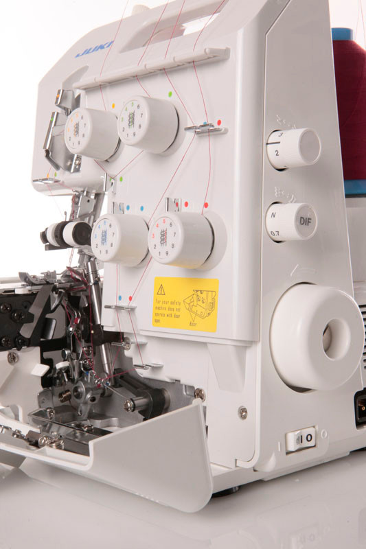 JUKI Pearl Line MO-654DE 2/3/4 Thread Serger Machine