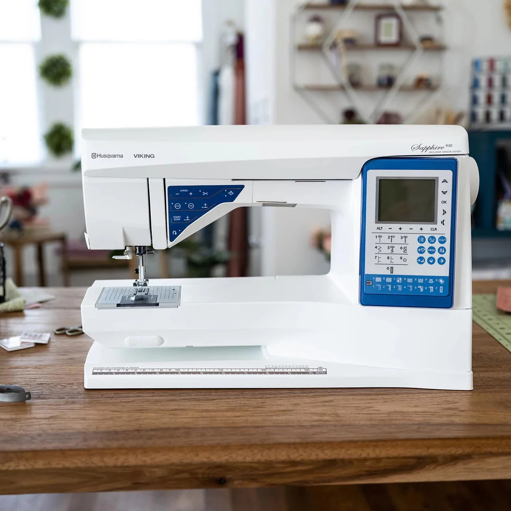 HUSQVARNA VIKING SAPPHIRE 930 Computerized Sewing Machine