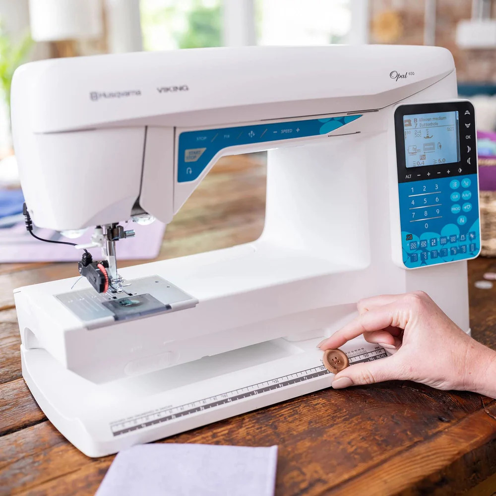 HUSQVARNA VIKING OPAL 650 Computerized Sewing Machine