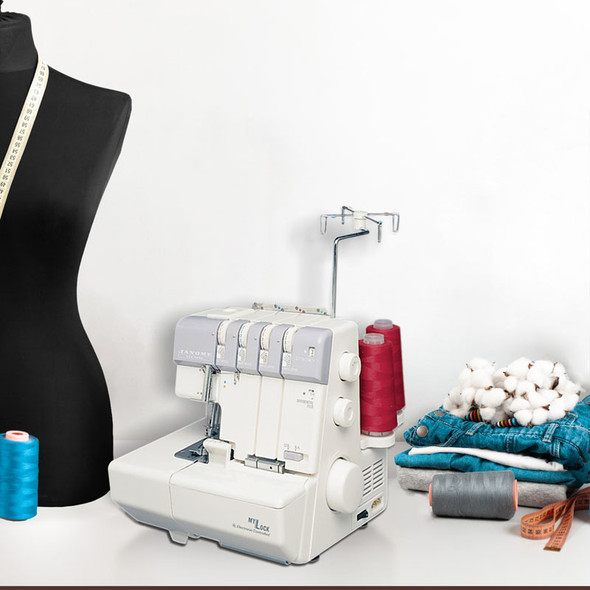 Janome 8002D Serger