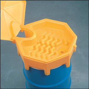 Drum Funnel with Lid, 26.5 In, with Spout - 499