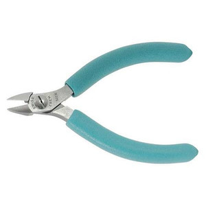 4 1/2 in 500 Diagonal Cutting Plier Flush Cut Narrow Nose Uninsulated - 522N