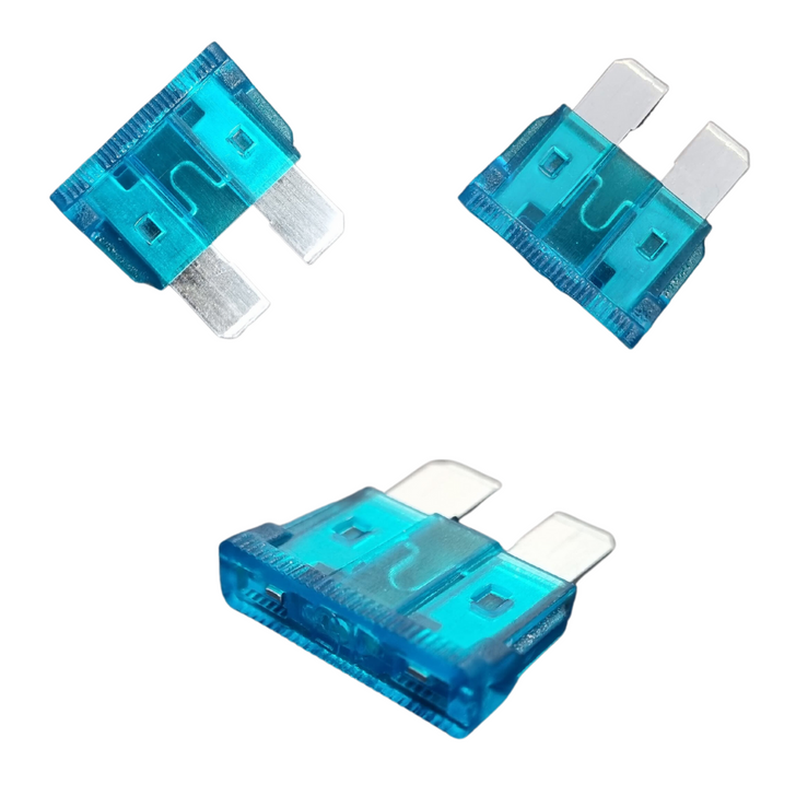 Carclips 10A Blades Fuse 
Standard size blade fuse - Blue
15 AMP