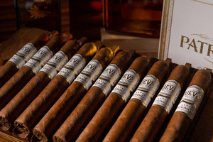 Casa Cuevas Patrimonio Robusto Gordo (5x54 / 10 Pack) Casa Cuevas Patrimonio Robusto Gordo (5x54 / 10 Pack)