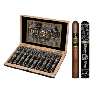 Rocky Patel Vintage 1992 Toro Tubos (6x50 / Box of 10) Rocky Patel Vintage 1992 Toro Tubos (6x50 / Box of 10)