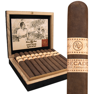 Rocky Patel Decade Torpedo (6.5x52 / Box 20) Rocky Patel Decade Torpedo (6.5x52 / Box 20)