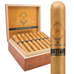 Perdomo Reserve Champagne Super Toro (6x60 / Box 25) Perdomo Reserve Champagne Super Toro (6x60 / Box 25)